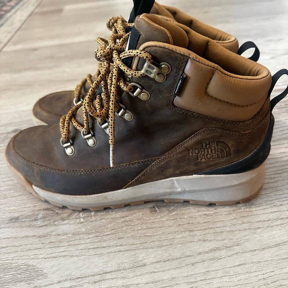 The North Face brown Leather hiking Boots Sz 9 - Picture 6 of 6
